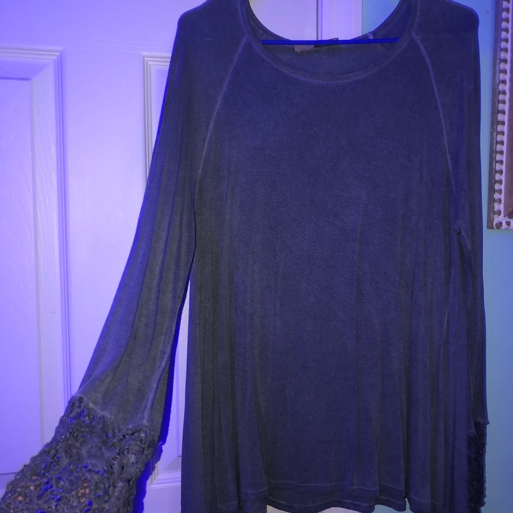 Lizard thicket top